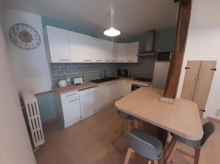 Maison De Rue: Auch Bagian luar foto