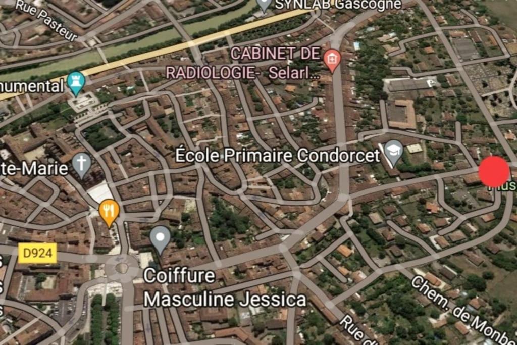 Maison De Rue: Auch Bagian luar foto